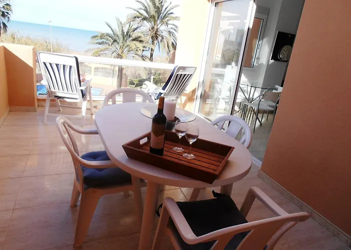 Marinas,vistas Frontales Playa Apartment *